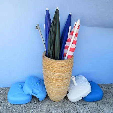 Seaside Bliss In דירה