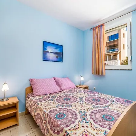 Seaside Bliss In ماندري