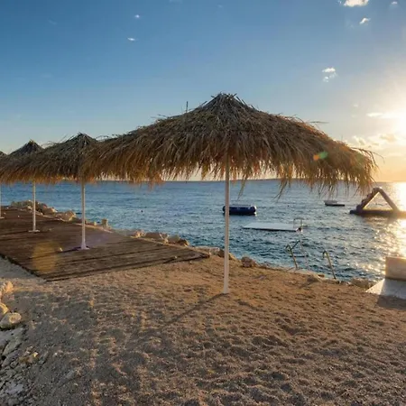 Seaside Bliss In شقة ماندري